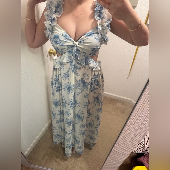 Blu Pepper Blue and White Smocked Dress - Picture 5 of 6